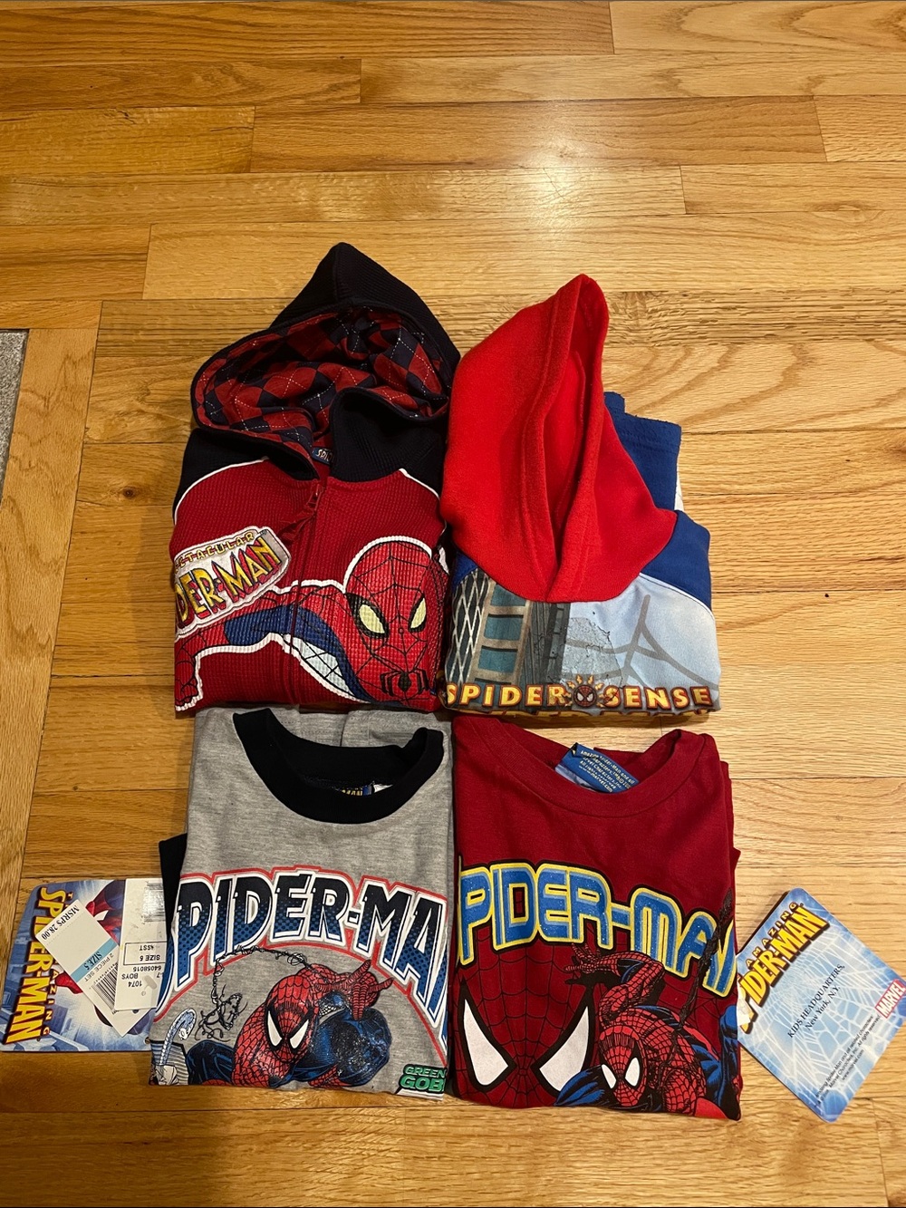 Lot of 4 Boys Marvel Spider-Man T- shirts and Hoodies